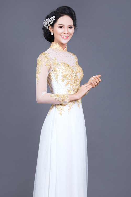 Áo dài Miss Vân