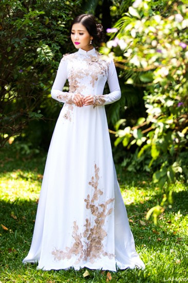 Áo dài cưới MV599