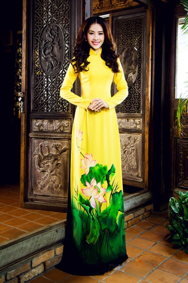 Áo dài vẽ MV155