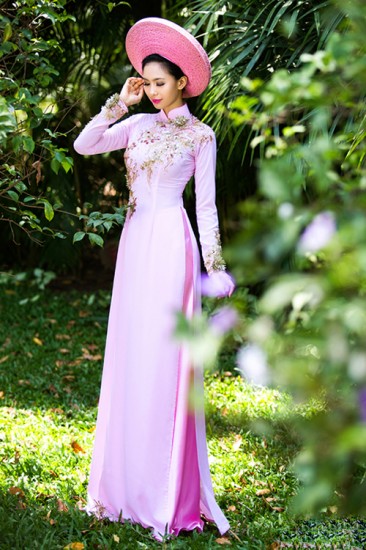 Áo dài cưới MV311