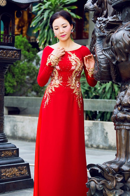 Áo dài đính ren 3D MV210