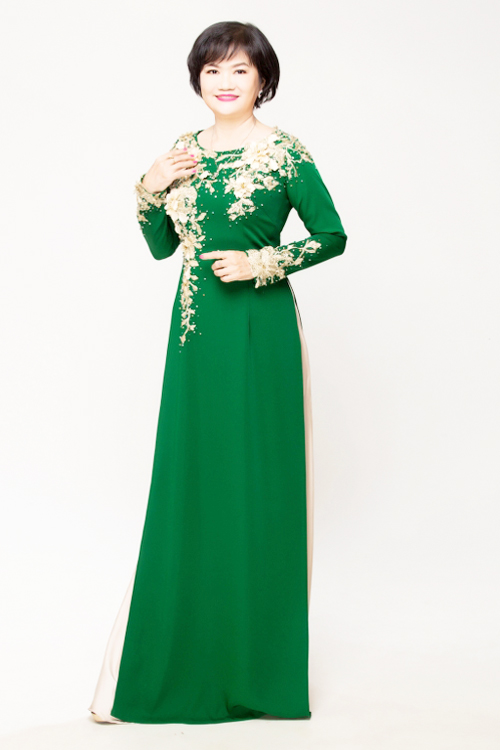 http://aodaimissvan.com/ao-dai-cuoi.html