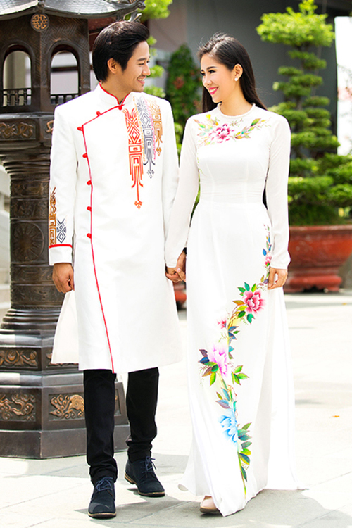 http://aodaimissvan.com/ao-dai.html